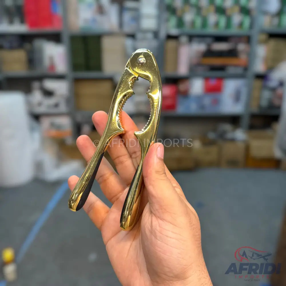 Wellmes Steel Nut Cracker